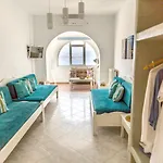 Acrothea And - Akrotiri Caldera - Santorini * Акротири