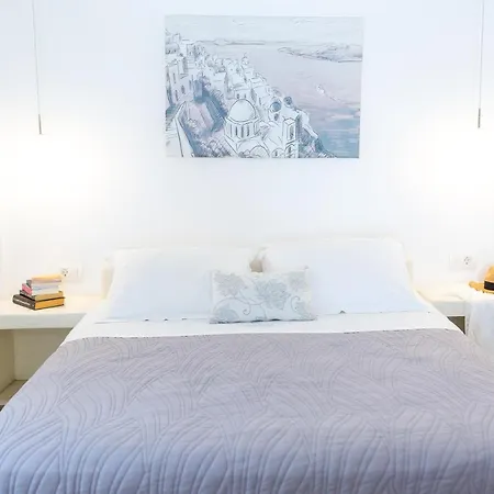 Acrothea And - Akrotiri Caldera - Santorini Ακρωτήρι