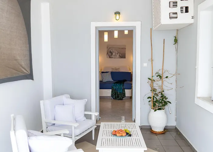 Acrothea And - Akrotiri Caldera - Santorini Akrotírion