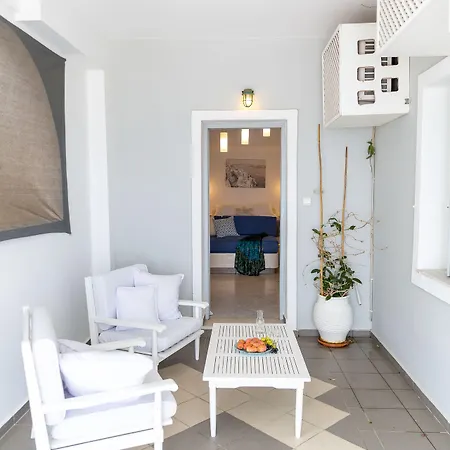 Acrothea And - Akrotiri Caldera - Santorini Akrotírion